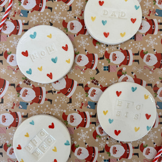 Χειροποίητα Κεραμικά Σουβέρ Οικογένειας - Mom, Dad, Big Sis ή Big Bro